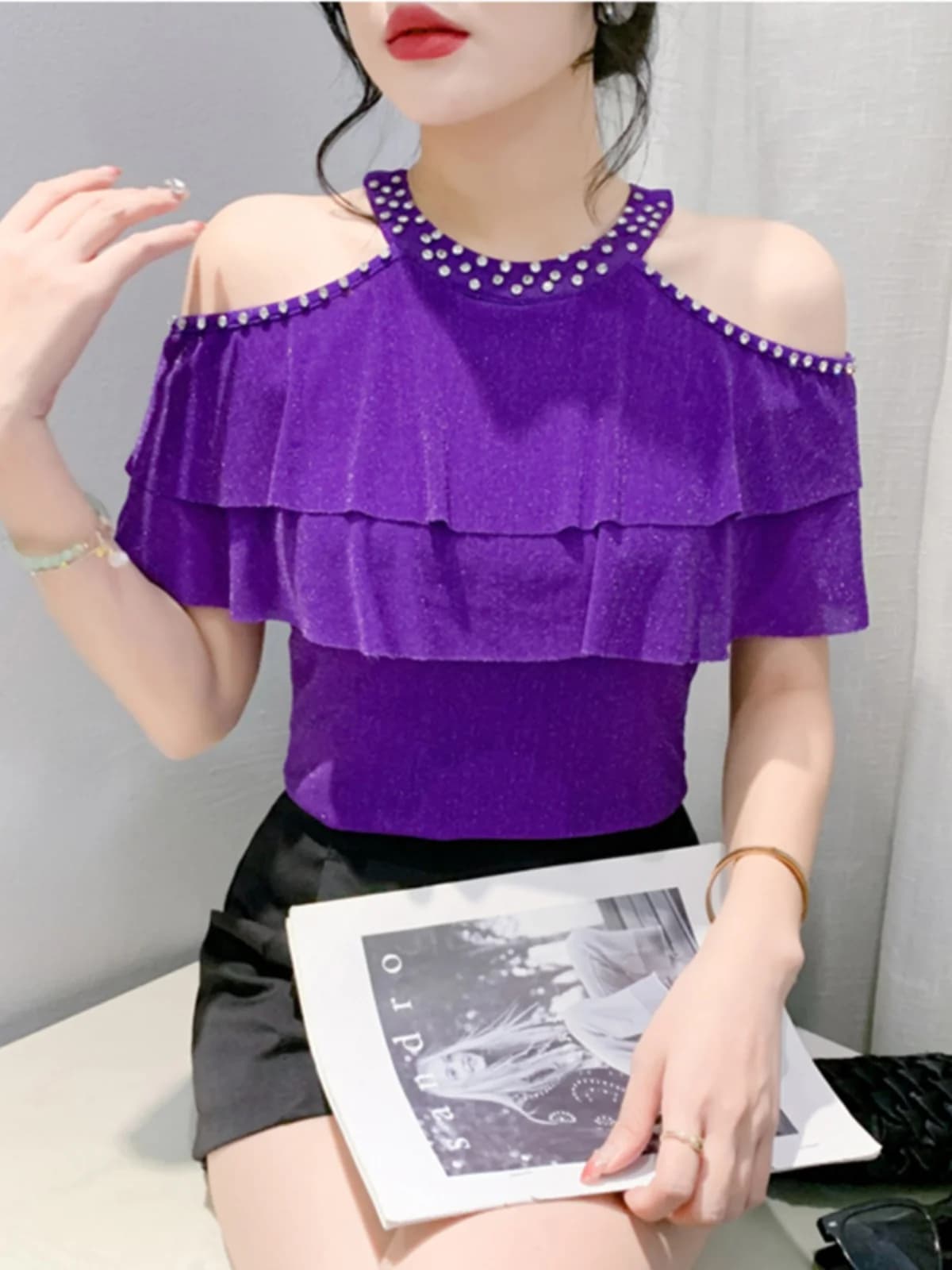 Top Sensual Summer with Spalle Discoveries, Short Sleeve T-shirt with Diamonds, Women's Floral Blusa Trendy
