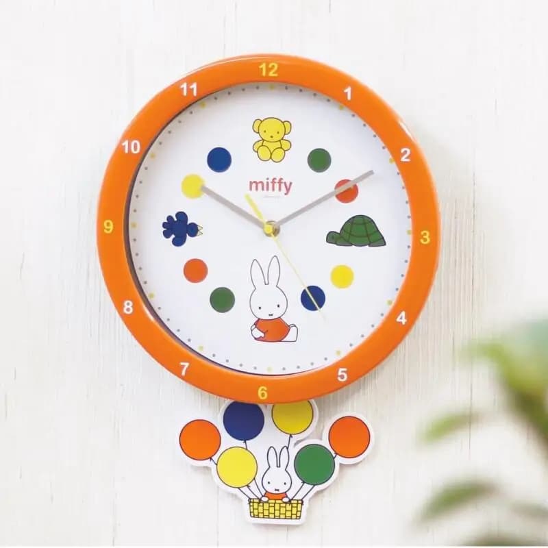 Orologio Miffy Kawaii Casa Soggiorno Camera da letto Orologio Ins Decorazione coreana Orologio a pendolo Cartoon Anime Amico Regalo di compleanno