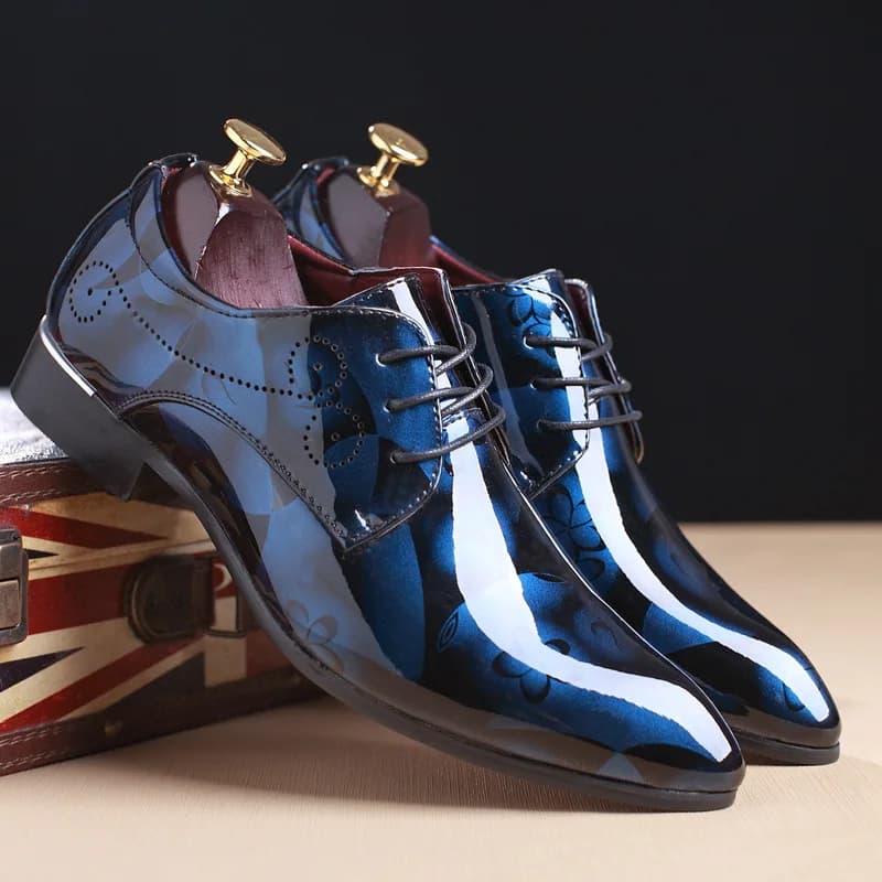 Men's Luxury Oxford Shoes Elegant Men's Shoes With Floral Pattern Retro Fashion Stringed Shoes Wedding Shoes For High Quality Business Men's Party