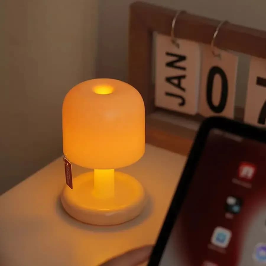 Lampada da Tavolo LED Ricaricabile USB con Controllo Touch, Luce Notturna Effetto Tramonto, Lampada da Scrivania Creativa per Camera da Letto, Bar, Soggiorno