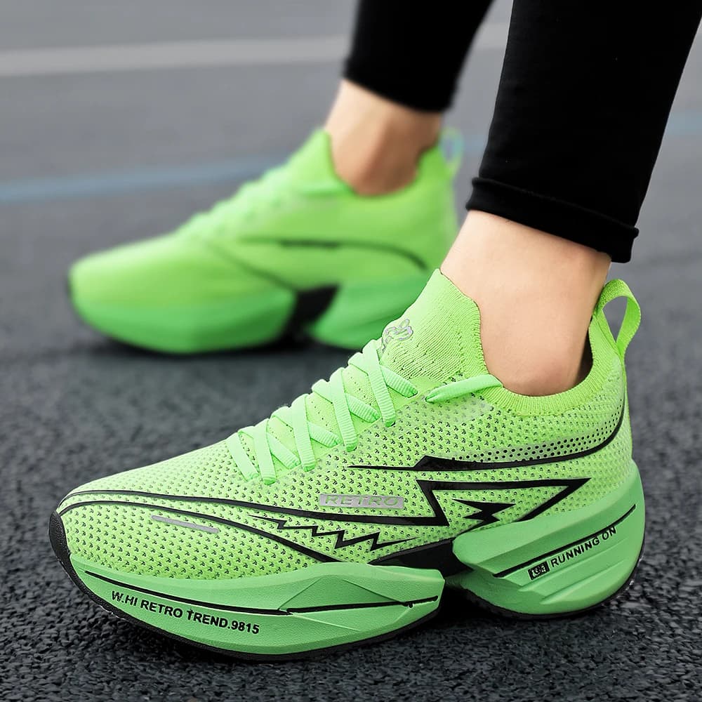 Scarpe da Corsa Unisex per Coppie, Sneakers Sportive Traspiranti con Assorbimento degli Urti e Suola Spessa per Uomo e Donna