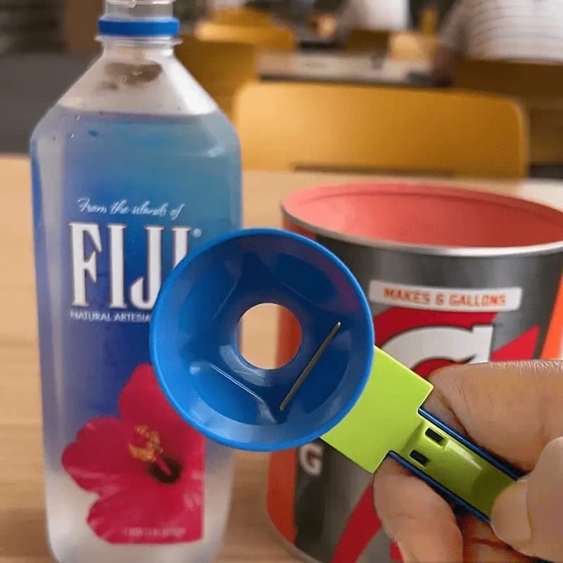 Set Imbuto e Paletta per Proteine in Polvere – Misurino Scorrevole 2-in-1, PP Resistente per Latte in Polvere