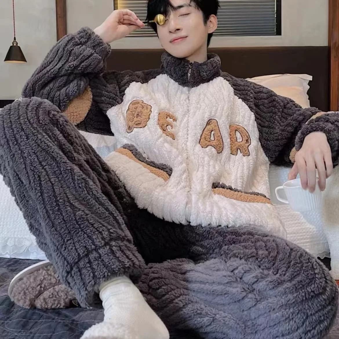 Indumenti da notte Pigiama da uomo invernale Pile di corallo Flanella Cerniera Pile ispessito Abbigliamento per la casa Set di grandi dimensioni all'esterno