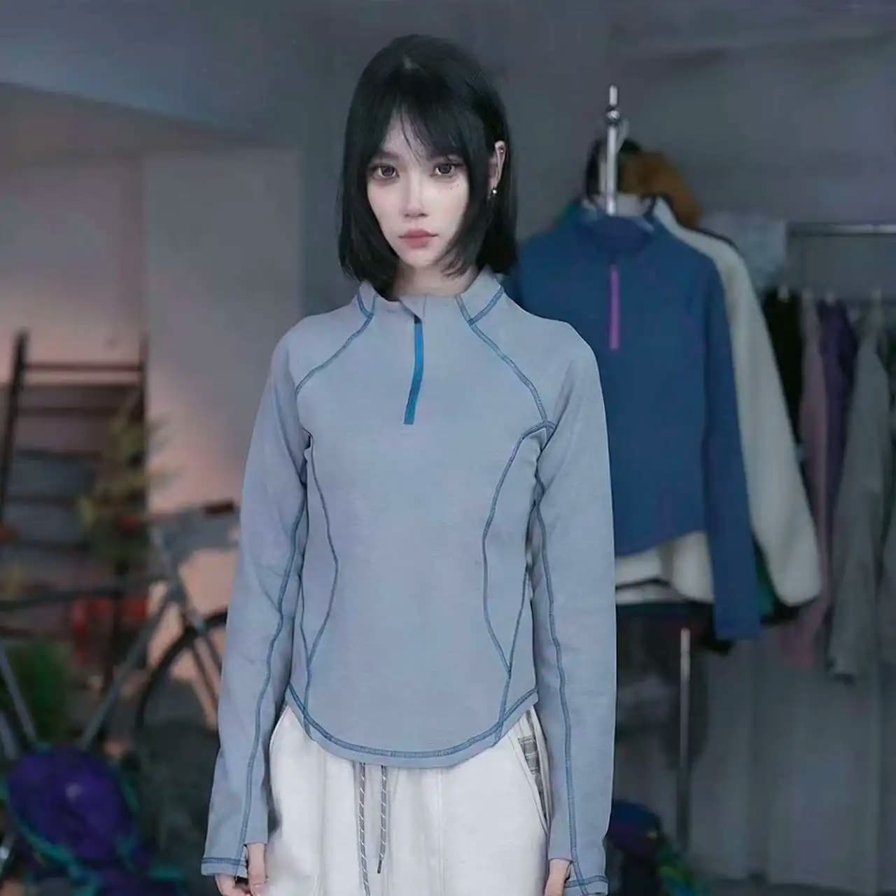 Felpa da donna in pile a maniche lunghe con cappuccio e mezza zip, calda, casual, a blocchi di colore, con morbido strato interno, ideale per il freddo
