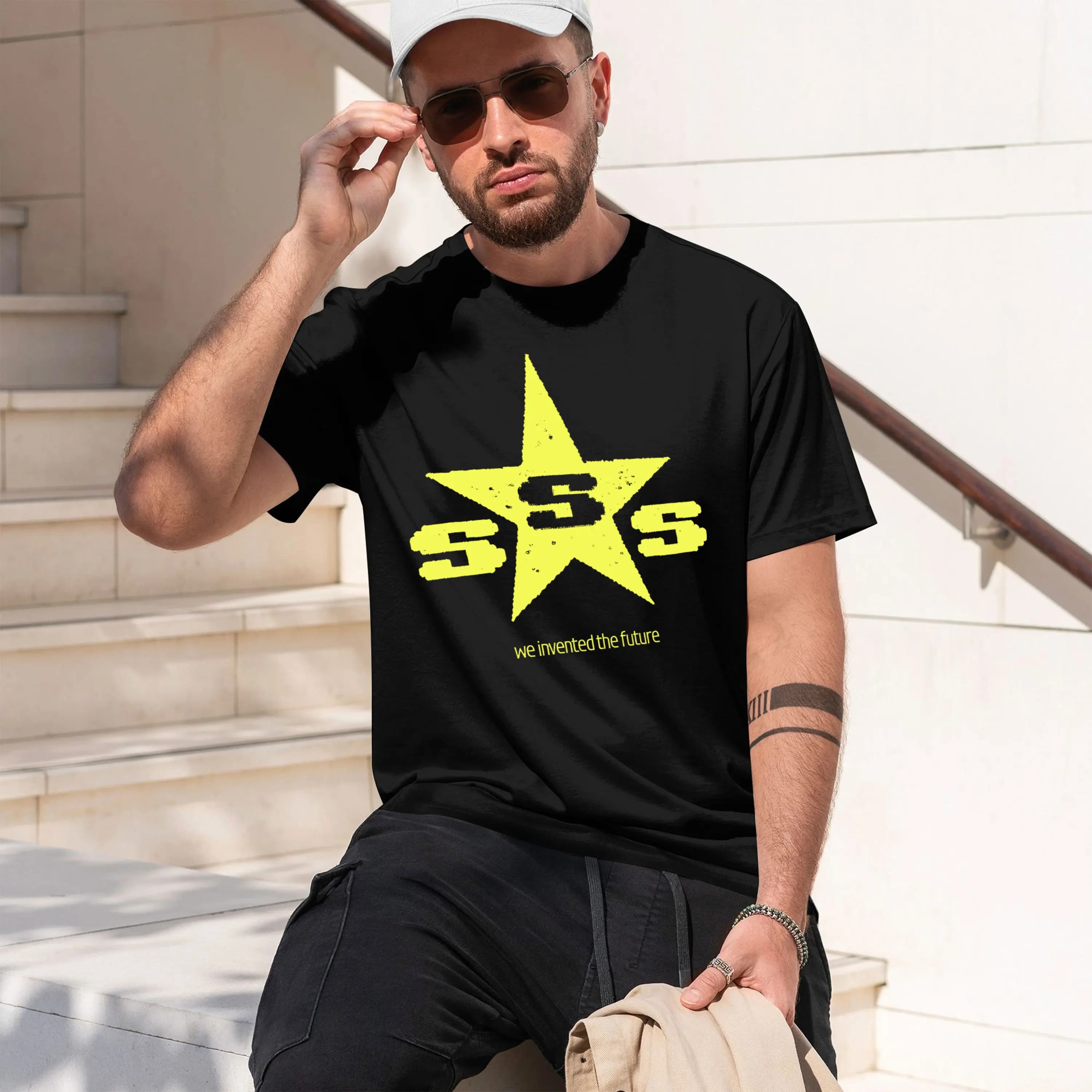 Sigue Sigue Sputnik We Invented the Future Golf Golf Wear Custom Mens 2026 Nuovo Modello T-shirt girocollo a maniche corte da uomo classica
