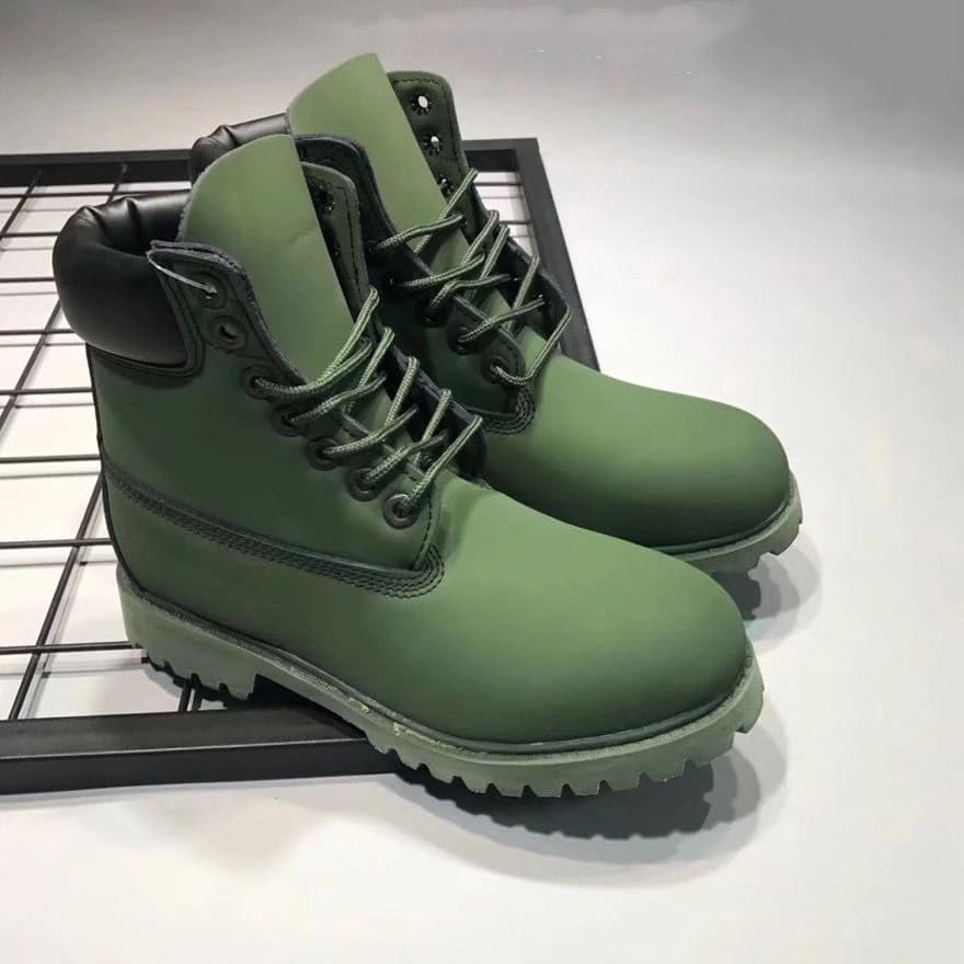 2025 Nuovi comodi stivali da trekking antiscivolo per esterni Stivali da trekking autunnali firmati Scarpe sportive casual premium