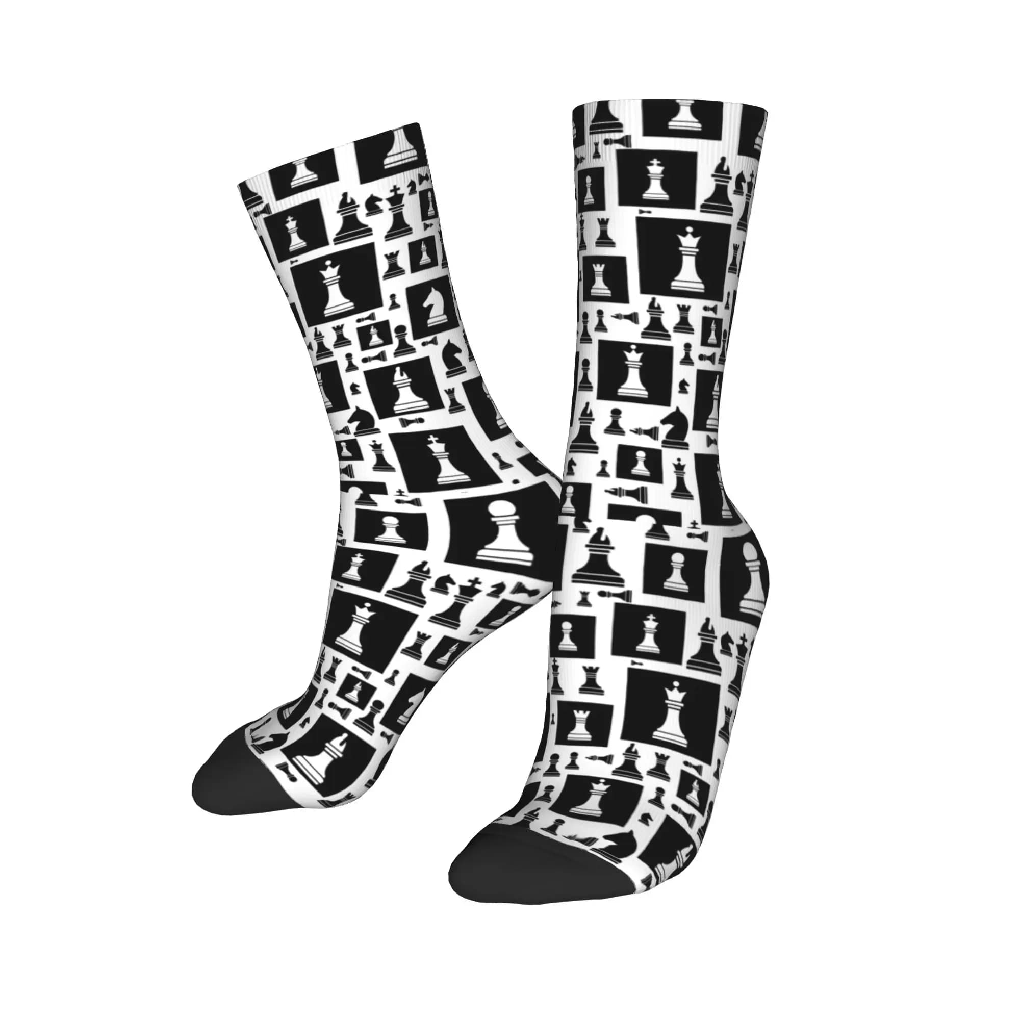 Calzini da uomo con modello di pezzi degli scacchi personalizzati Calzini unisex per amanti degli scacchi Kawaii per scacchiera Primavera Estate Autunno Inverno