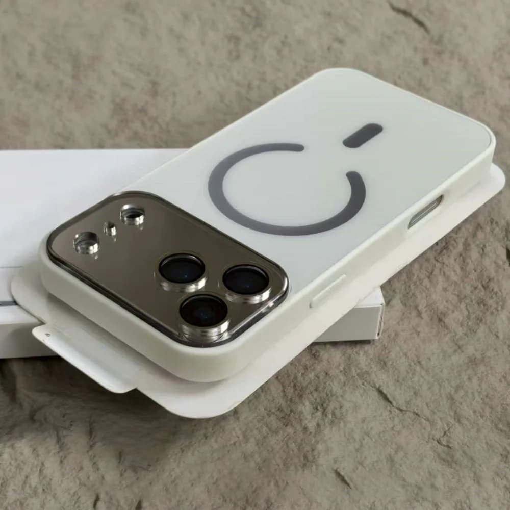 Luxury Hard Case with Large Crystal Lens for iPhone 17 Air 16 15 14 13 12 Pro Max Plus Candy Armor Magnetic Wireless Charging Coque