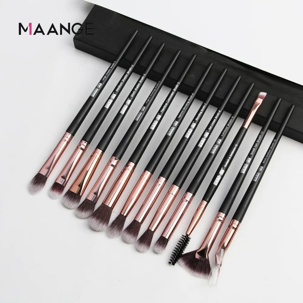Maange 12 pcs set of eye makeup brush brush makeup tools for brush shadows for brush concealer for fading lip brush for makeup beginners