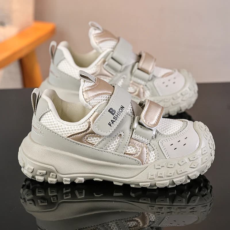 2025 New autumn stable campus sports shoes Flexible support Anti-slip running shoes Fashionable and versatile casual anti- twist shoes