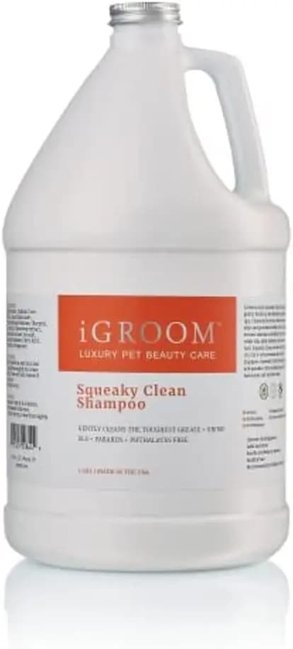 Shampoo di Lusso per Cani con Estratti di Camomilla, Potente Azione Detergente per la Cura della Bellezza degli Animali Domestici, Prodotto negli USA (1 GAL)