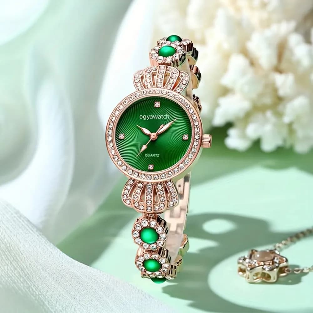 Women's Quartz Watch With Stylish Luxury Rhinestone Crown Wrist Watch With Exquisite Fashion Analog Strap Female Relogio Watch