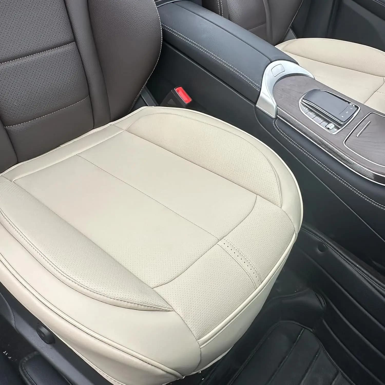 Set di 2 Coprisedili Universali in Pelle per Auto, Antiscivolo con Fondo Imbottito e Tasca Portaoggetti, Beige Chiaro per la Maggior Parte dei Veicoli