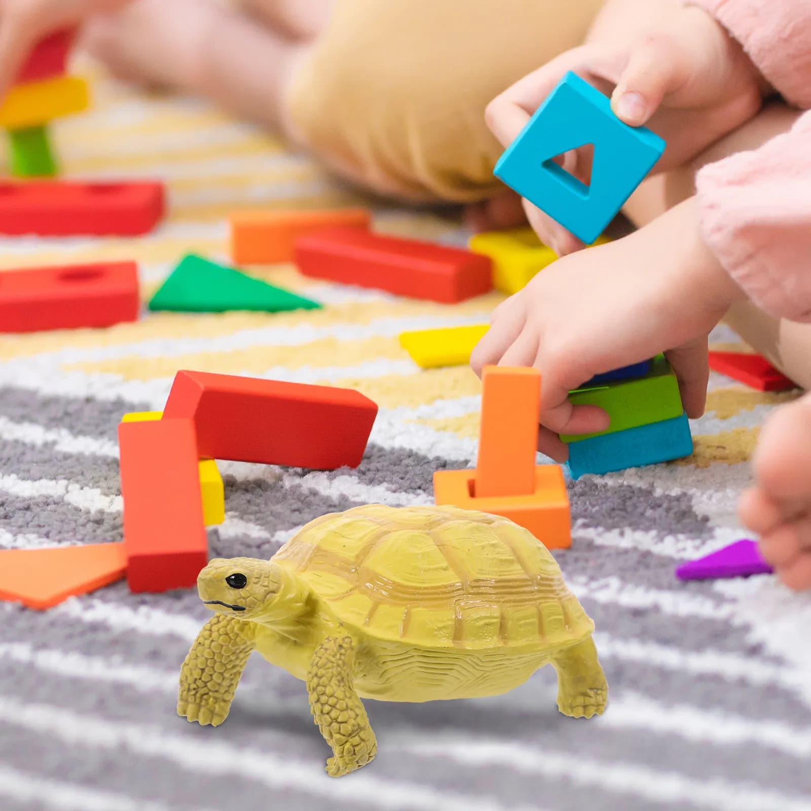 Natural Tortoise Statue Lifelike Hard Plastic Turtle Decoration for Desk Shelf Nursery Classroom Educational Animal