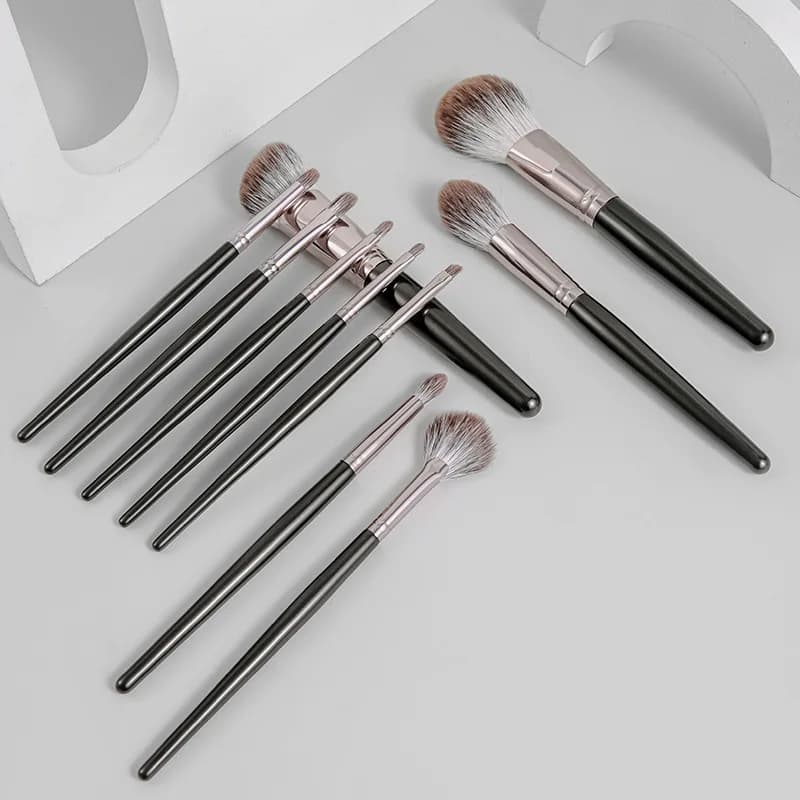 Makeup Brush Set - 10Pcs Premium Fox Hair Powder Blush Concealer Brushes Professional Cosmetic Tools