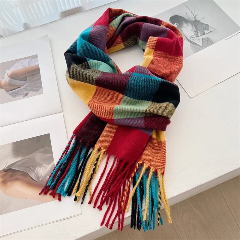 2024 Moda Arcobaleno Color Block Plaid Designer Sciarpa invernale Donna Scialle di cashmere Coperta a righe Avvolgere Viaggi all'aperto Calda signora