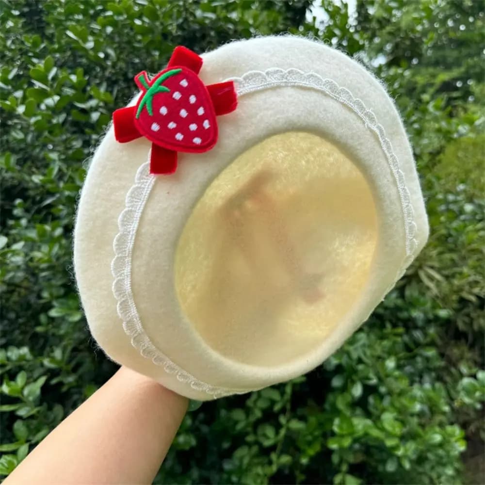 Cute Solid Color Beret Hat Soft Red Strawberry Decoration Pullover Beanie Cap Pullover Lace Edge Artist Painter Cap Date Use