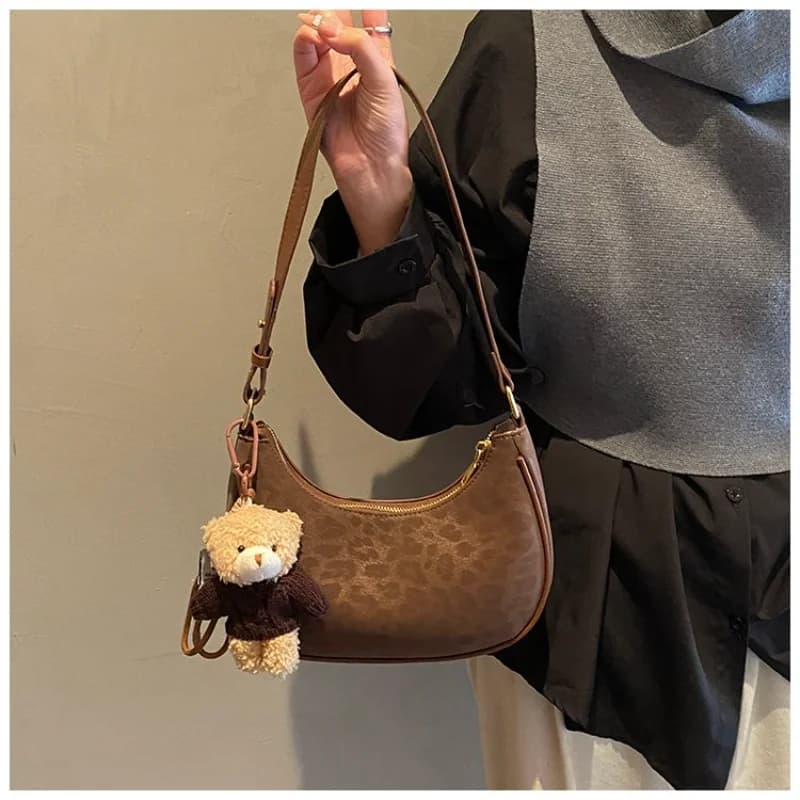 CEEKAY Casual Retro Leopard Shoulder Bag, Lightweight Top Handle Handbag with Cute Bear, Everyday Purse for Shopping Travel Work