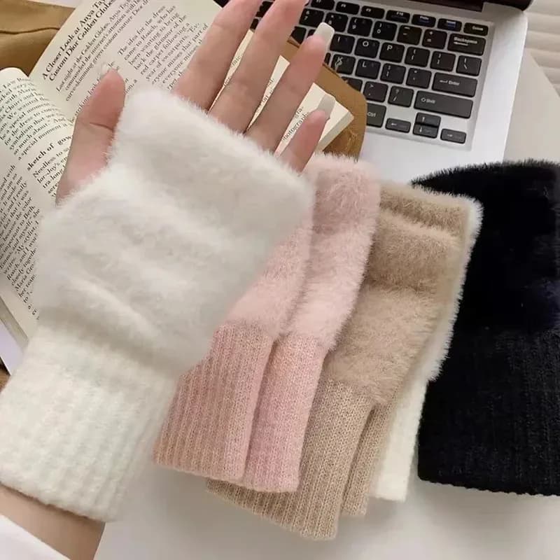 Fashionable half fingers gloves suitable for fingerless gloves knitted in plain plush winter luxury soft and warm ladies