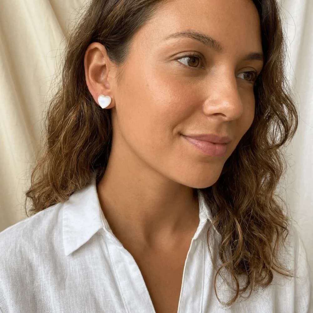 Alloy Baroque Imitation Pearl Dangle Earrings Acrylic Translucent Heart Bow Earrings Pure White Gold Color Metal