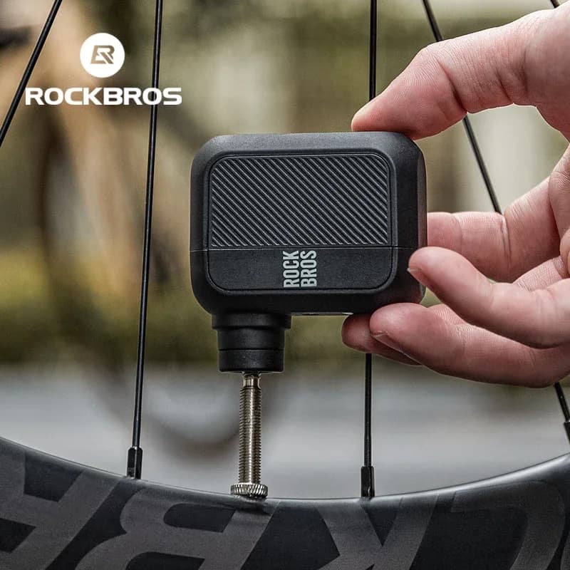 ROCKBROS Mini Pompa di Aria per Bicicletta Elettrica 100Psi AV/FV Gonfiaggio dei Pneumatici Compressore d'Aria Portatile Pompe per Bici Ball Road Mtb Accessori