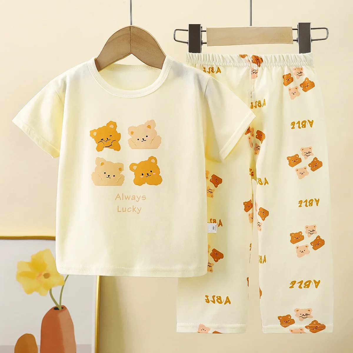 Abbigliamento per bambini Set per bambini Pigiama estivo per bambini in cotone a maniche corte Set Abbigliamento per bambini Completo da casa Design dei cartoni animati
