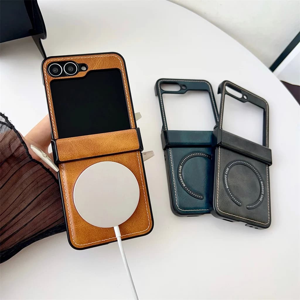 Magnetic PU Leather Phone Case For Motorola Razr 40 50 60 70 Ultra Shockproof Hinge Protection Wireless Charging Shell Cover