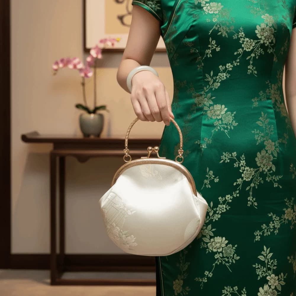 Floral Brocade Cheongsam Bag Satin Fabric Metal Clasp Kiss Lock Purse Detachable Chain Handcrafted Feel Embroidered Clutch