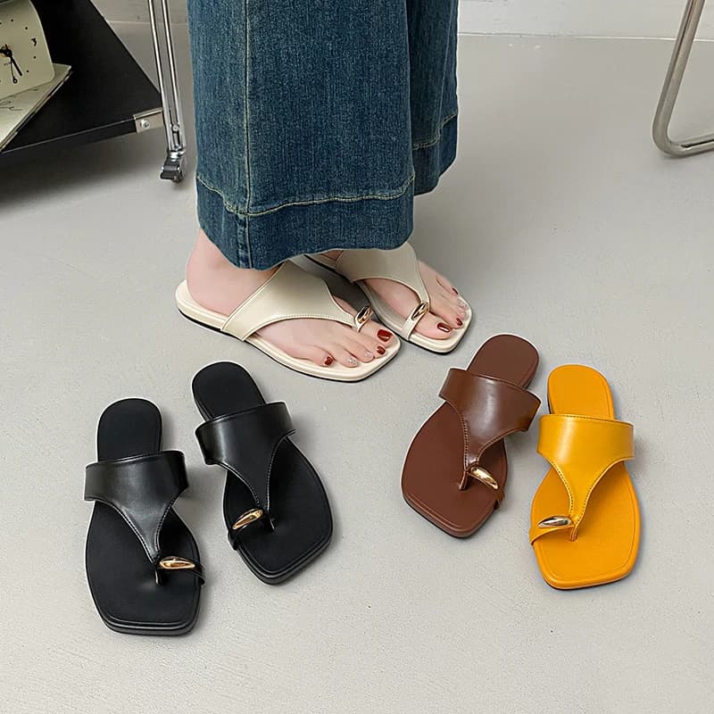 Women's Summer Soft Sole Fashion Metal Toe Ring Sandal, Open-Toe Beach Flip-Flop, Comfortable and Stylish T-Strap Sandals 2026