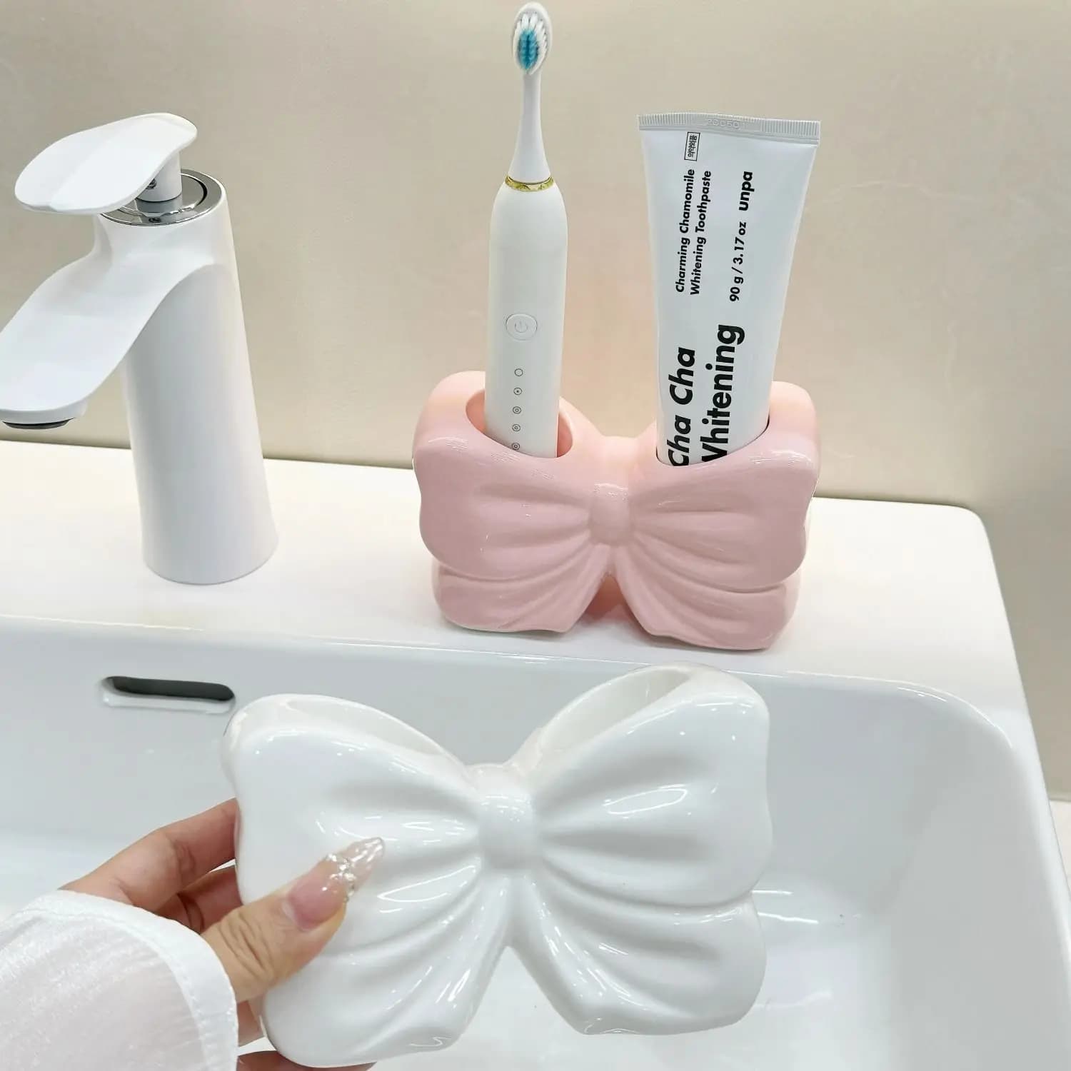 Porta spazzolino Bowknot Porta spazzolino elettrico in ceramica Coppia tavolo da lavaggio Portaoggetti da bagno Accessori da viaggio