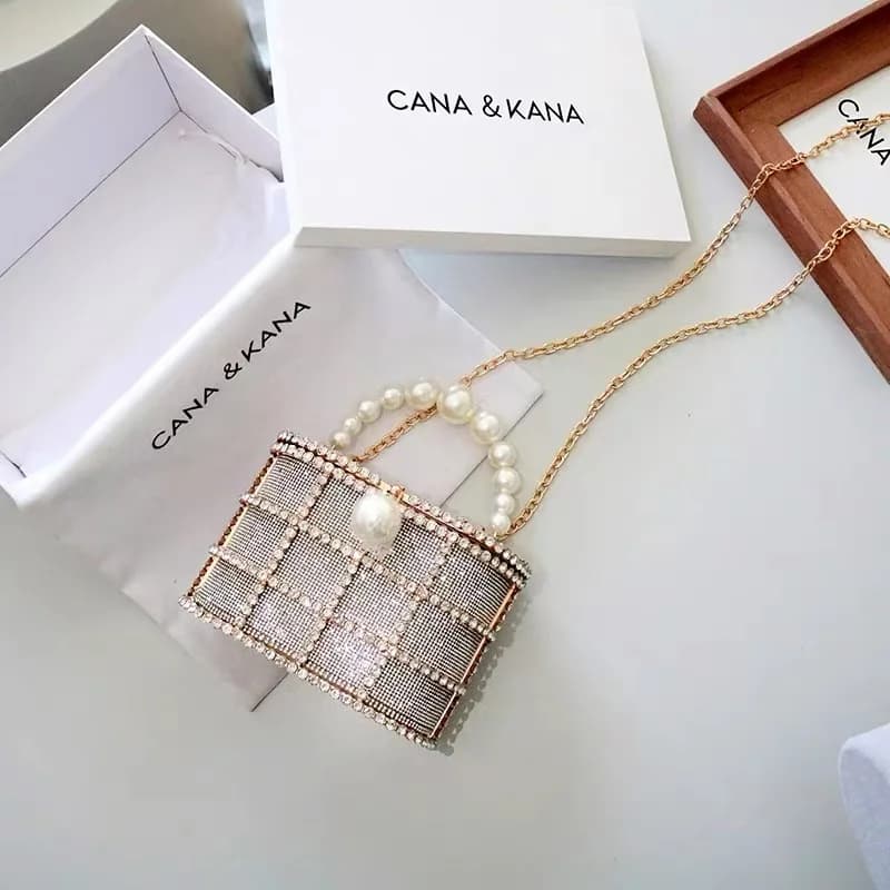 High Quality Glitter Women Handbag Luxury Gold Metal Bag Crystal Shiny Rhinestone Diamond Evening Bag Wedding Party Clutch Purse