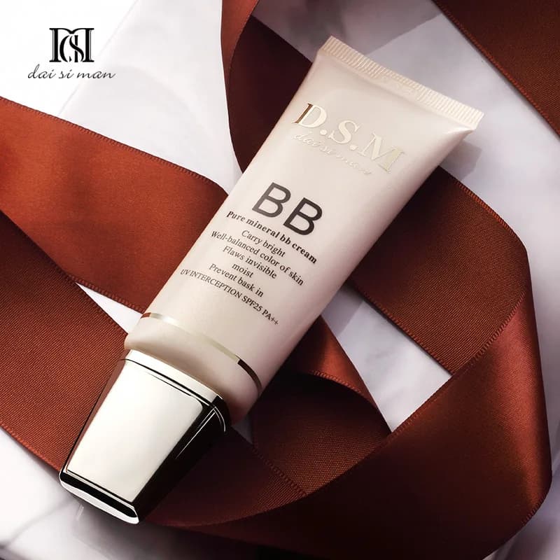 Daisiman BB Cream Fondotinta, Correttore, Illumina il Tono della Pelle, Altamente Hydratante e Controllo del Sebo, Cushion Cream