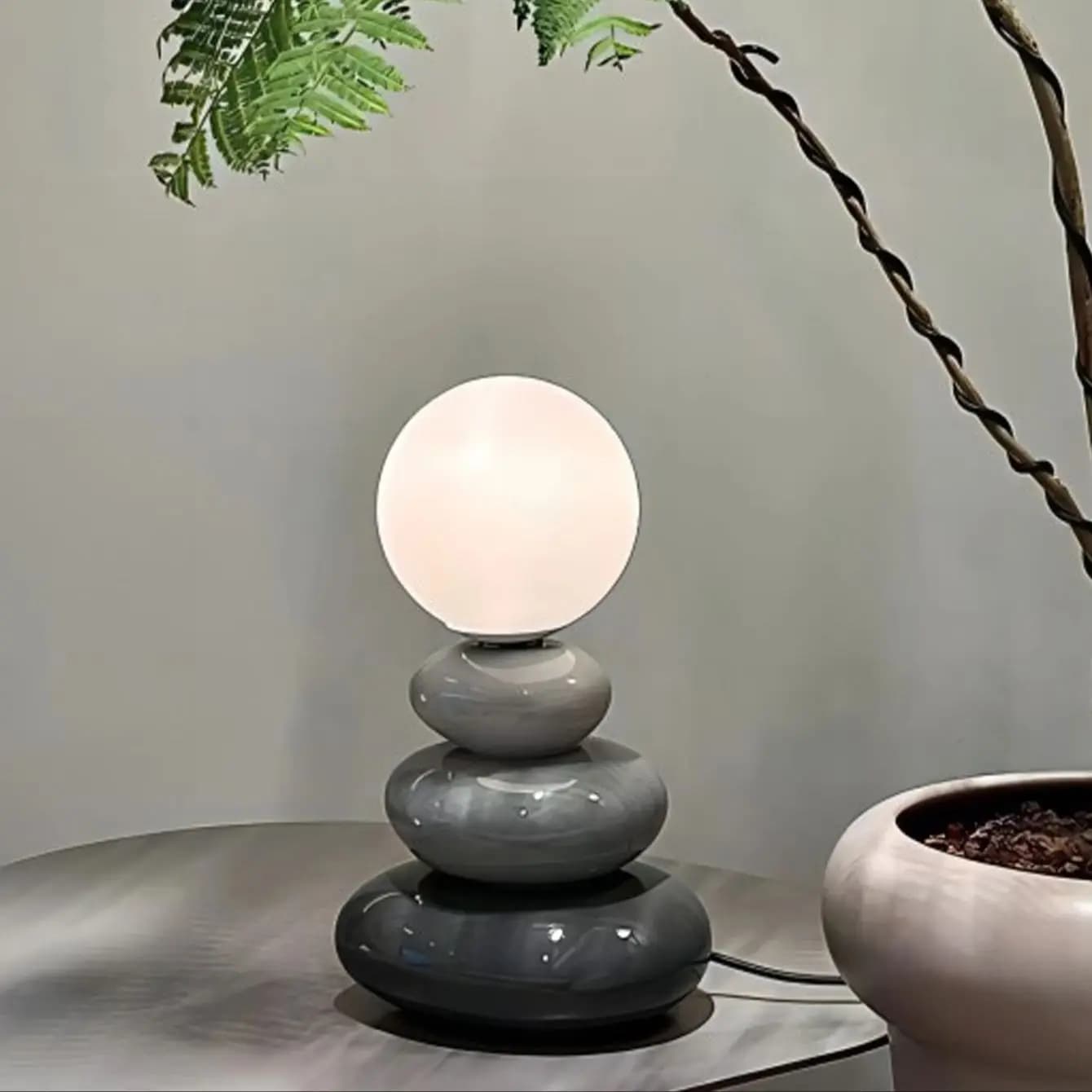 Retro Multicolor Stacking Stone Desk Lamp Ceramic Pebble Base Glass Globe Shade Bedroom Bedside Ambient Light