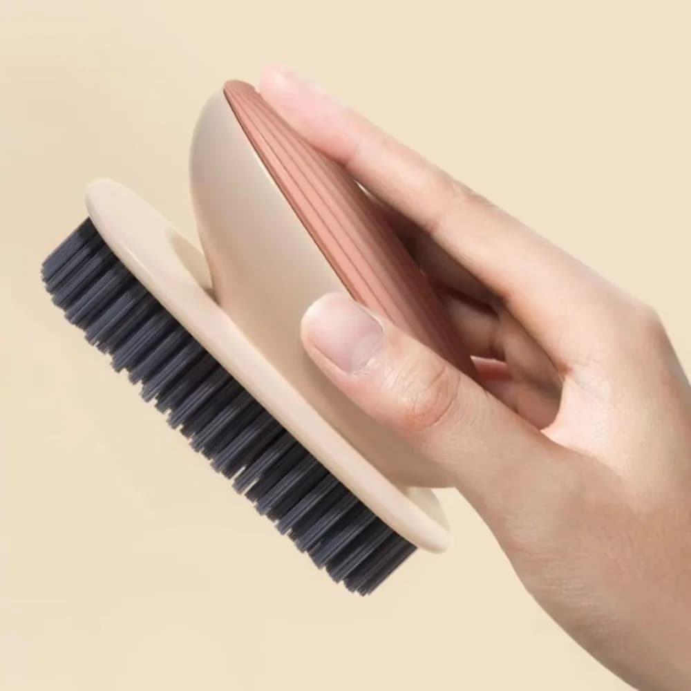 Spazzola Multifunzionale per Scarpe a Forma di Conchiglia con Setole Dure, Spazzola per Pulizia con Manico Ergonomico Appendibile, Spazzola per Tappeti e Vestiti