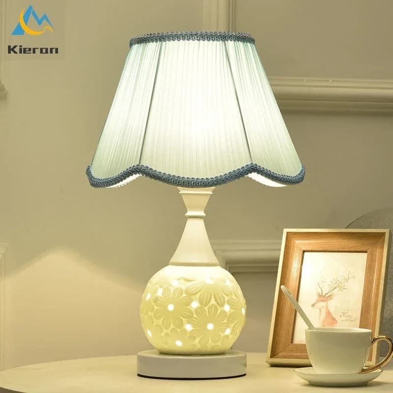 Simple and Modern European Ceramic LED Desk Lamps Bedside lamps for study bedroom Decorations for living room Fabric floor lamps with attenuation