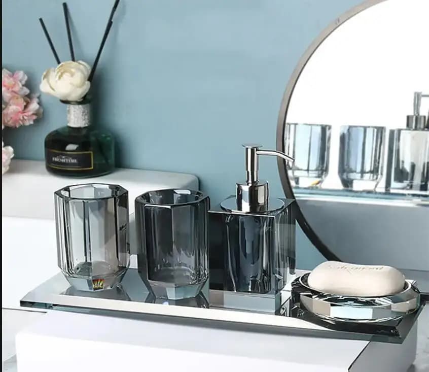 Crystal Glass Bathroom Kit Couple Mouthwash Cup Tray Wash Set Press Soap Dispenser Light Luxury Home Accessories