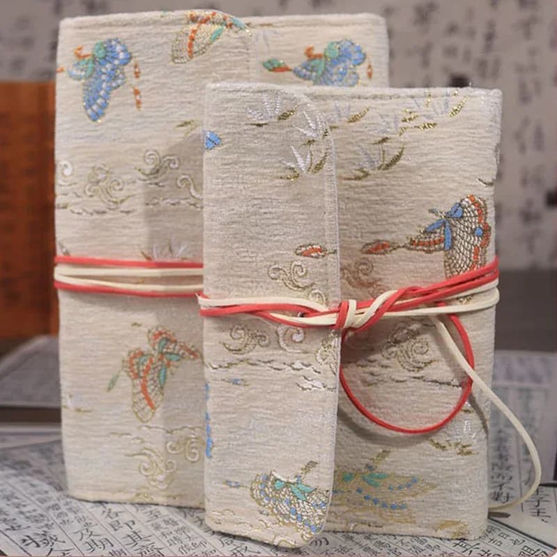Simpatico animale Farfalla Serie di fiori Tessuto di stoffa Settimane Copertina Diario settimanale Planner Notebook Manica Forniture di cancelleria per ufficio