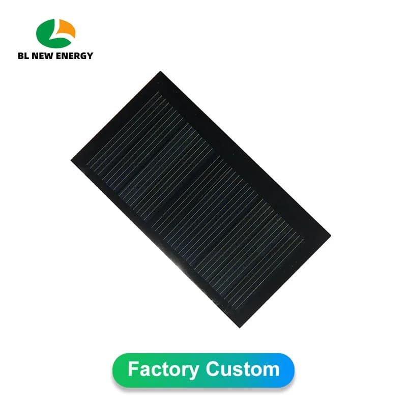 Commercio all'ingrosso personalizzato 0.3W 5V 60MA Piccolo pannello solare Celle solari epossidiche Piastra caricata 3.7V Batteria Lampioni Luci da giardino 68 * 37MM