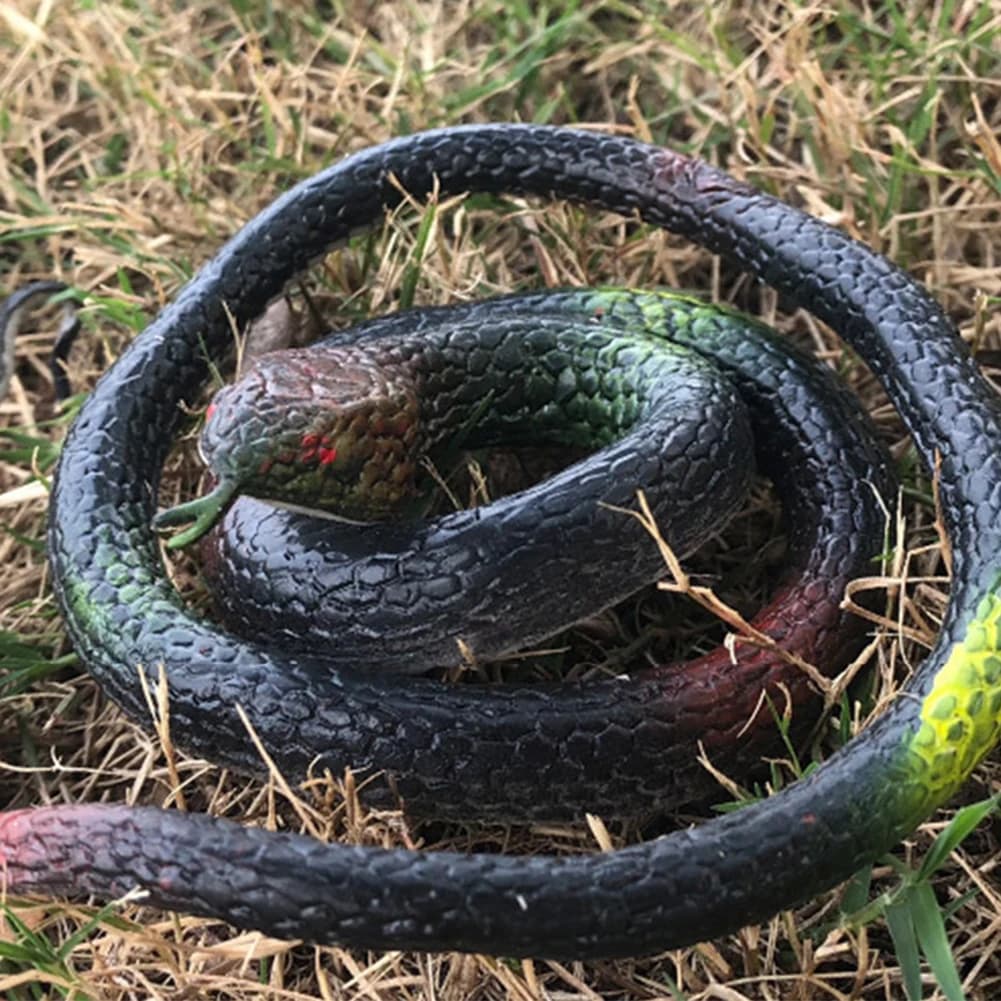 4 PCS 68CM Pranks Rubber Snakes Set Halloween Tricky Toys Lightweight Portable Snake Toy Scare Toy Snake April Fool's prop Snake