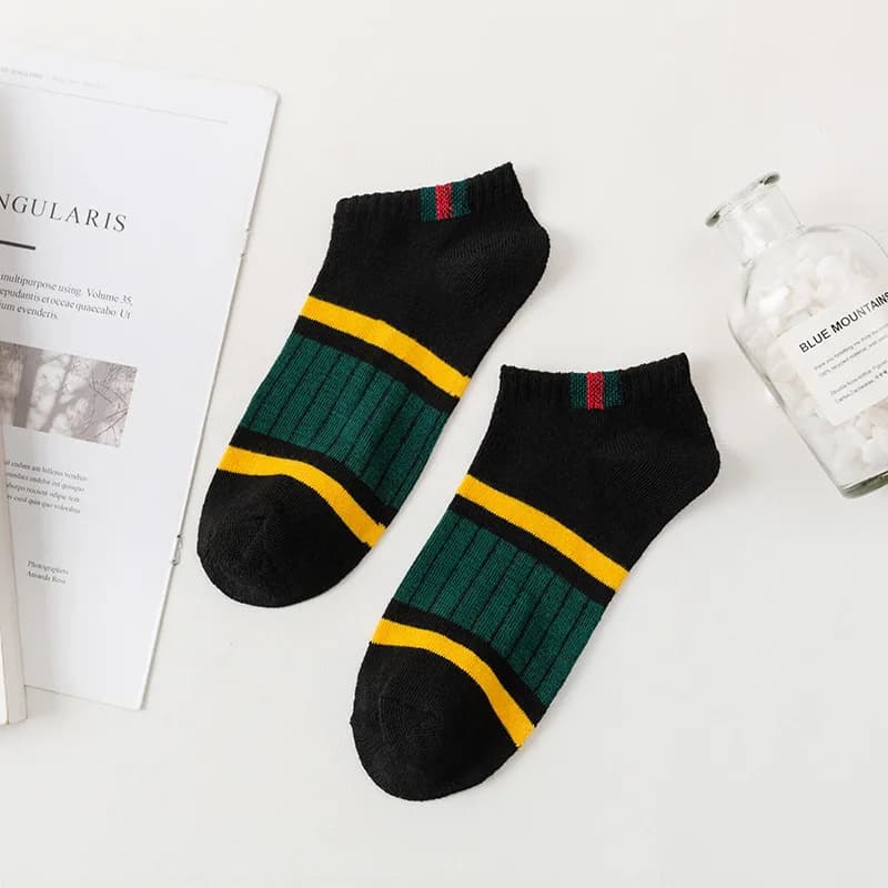 5 paia di calzini casual da uomo, semplici, traspiranti, che assorbono il sudore, con barre verticali parallele, calzini a tubo.