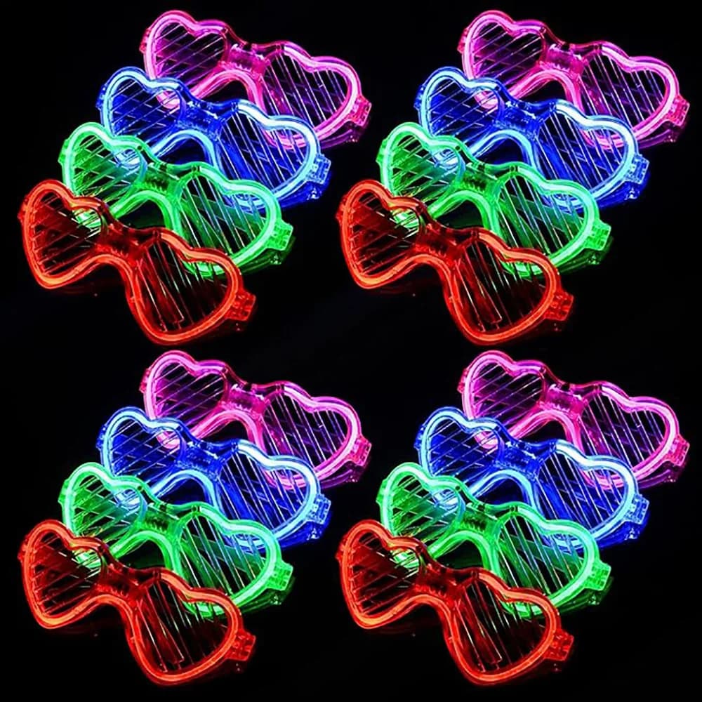 5/10/20/30/50 Occhiali luminosi sfusi Occhiali LED a forma di cuore che si illuminano al buio Forniture per feste per bomboniere di compleanno