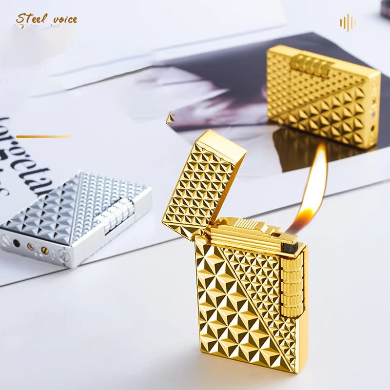 2026 New Vintage Grinding Wheel Loudspeaker Lighter Diamond Texture Oblique Fire Inflatable Lighter Men's High End Gift