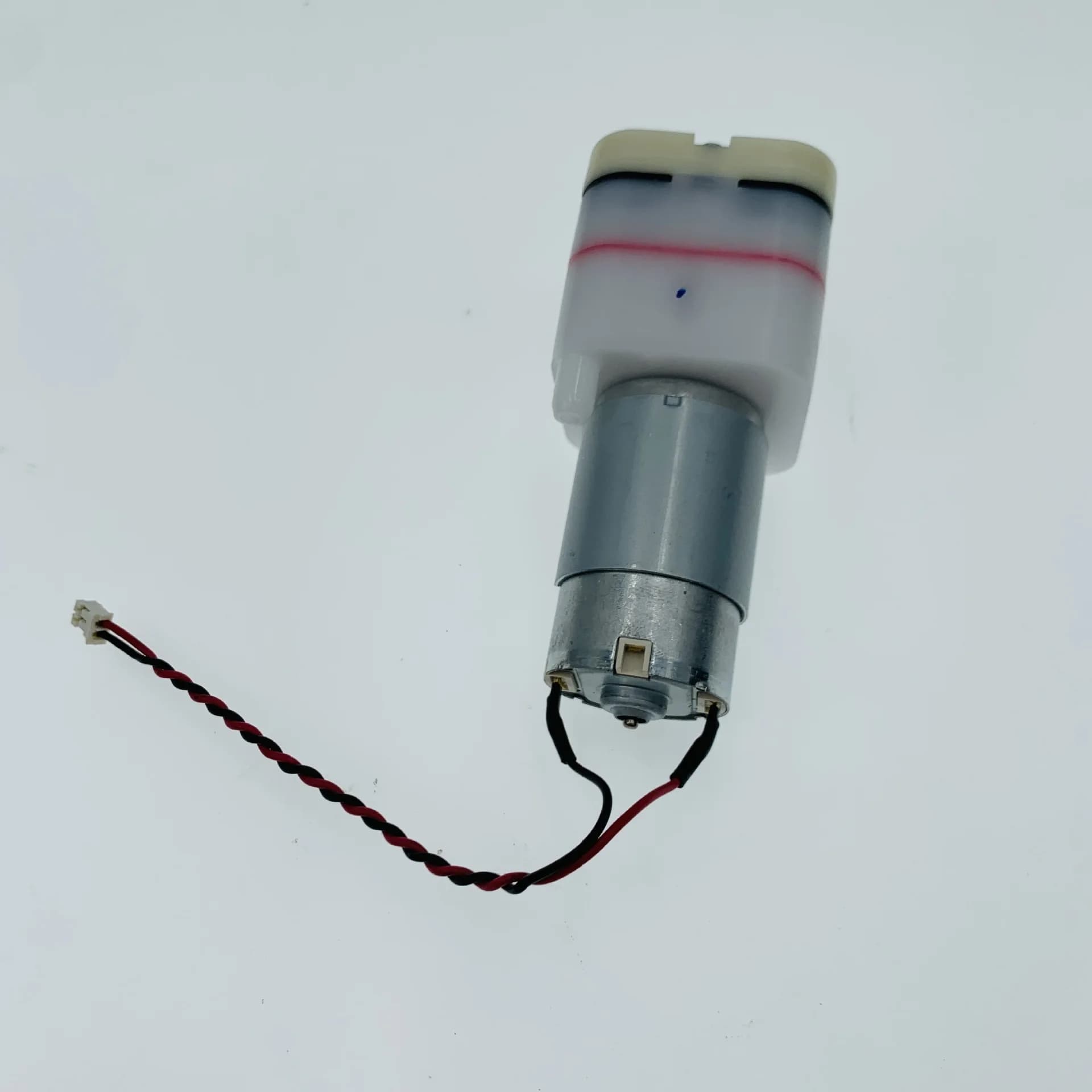 For Dreame L40 Ultra/ L40s Ultra/ L50 Ultra Vacuum Cleaner Water Pump Motor For Floor Efficient Dirt And Debris Removal