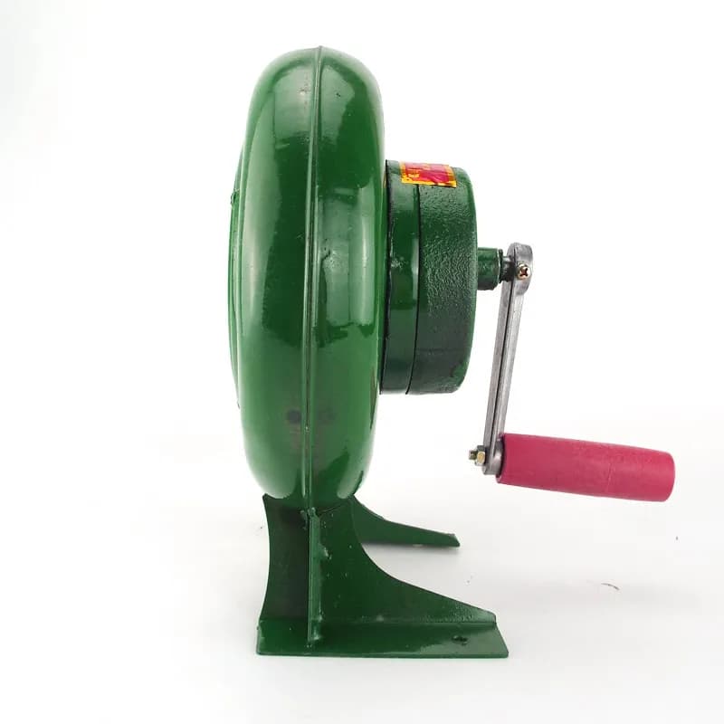 Manual blower, energy-saving hair dryer and simplify work