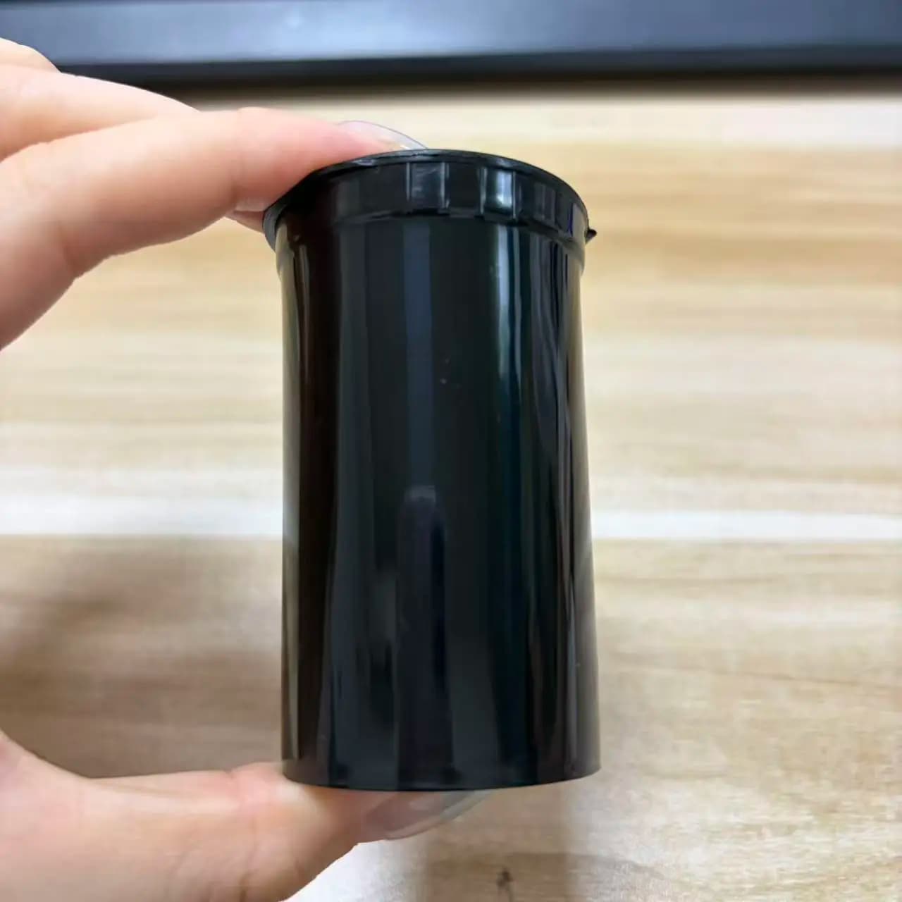 20Pcs Stash Jar 80ml Proof Squeeze Pop Top Bottle Moisture Pill Pot Storage Box Case Spice Jars Container Kitchen Accessories