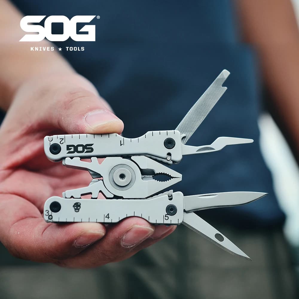 SOG Sync I 11 in 1 Multi-Tool Pliers Wire Cutter Screwdriver Belt Buckle Compact EDC Pocket Bike Tool Kit for Mountain Road Bike