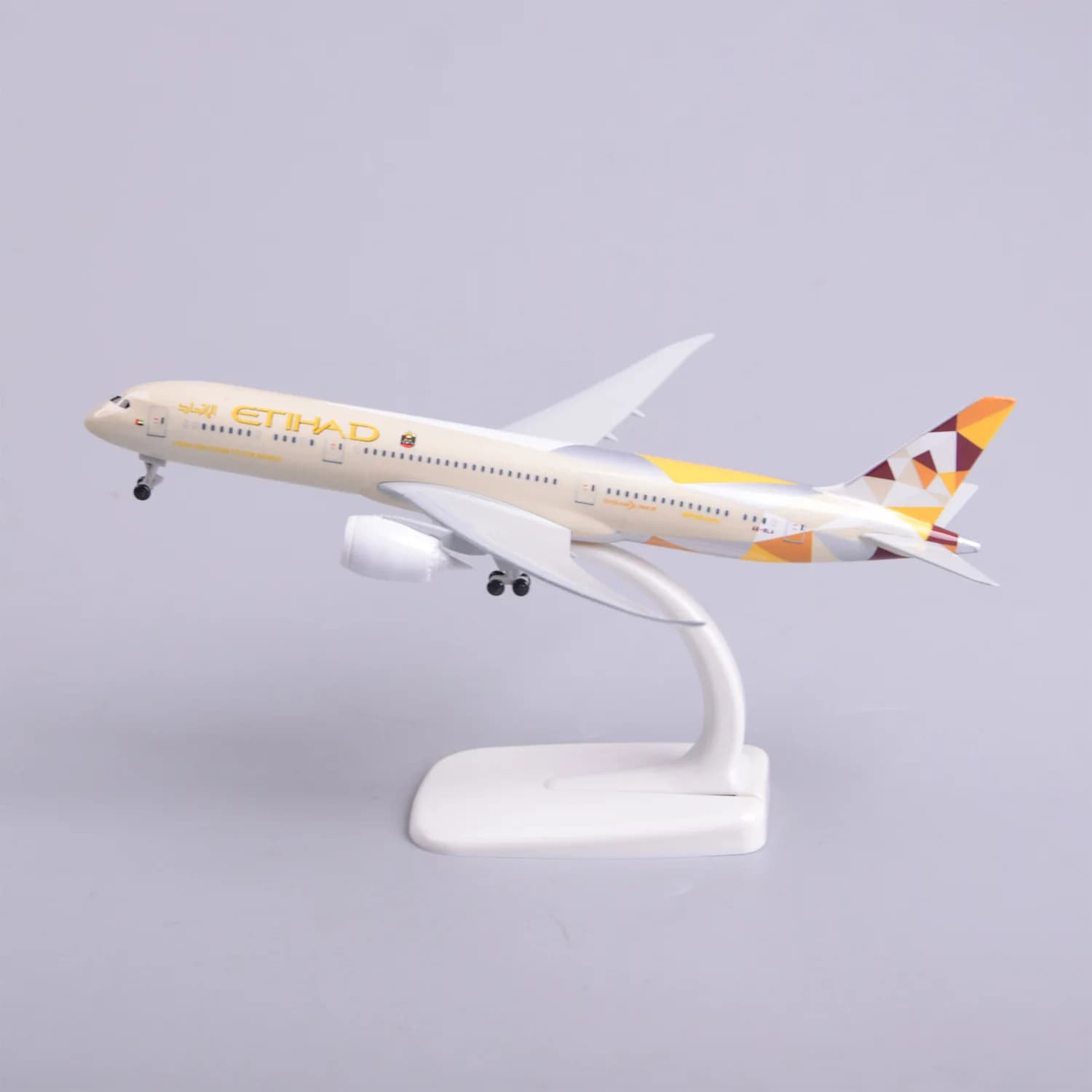 1/300 Scale 20cm Etihad B787 Diecast Metal Airplane Model Toy Kits with Stand for Collections Displays or Boy Gift