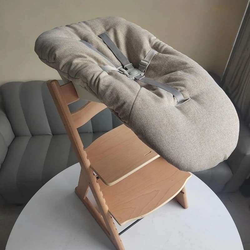 Seggiolone multifunzione, culla convertibile per neonato e seggiolino per l'alimentazione con marsupio per neonati da 0 a 6 mesi, dormiente portatile