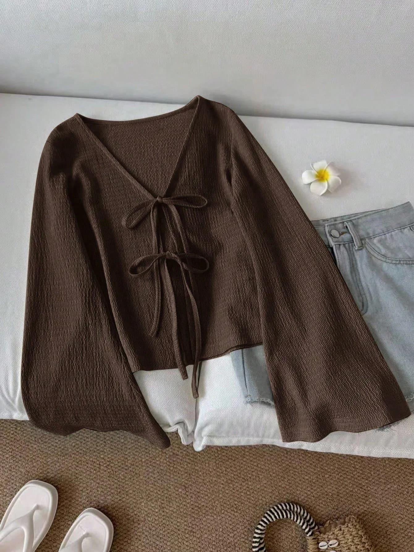 Elegante Top da Donna con Scollo a V e Lacci | Maglieria casual a maniche lunghe, camicetta ampia e fluida, adatta per l'uso quotidiano, per l'ufficio e per il tempo libero.