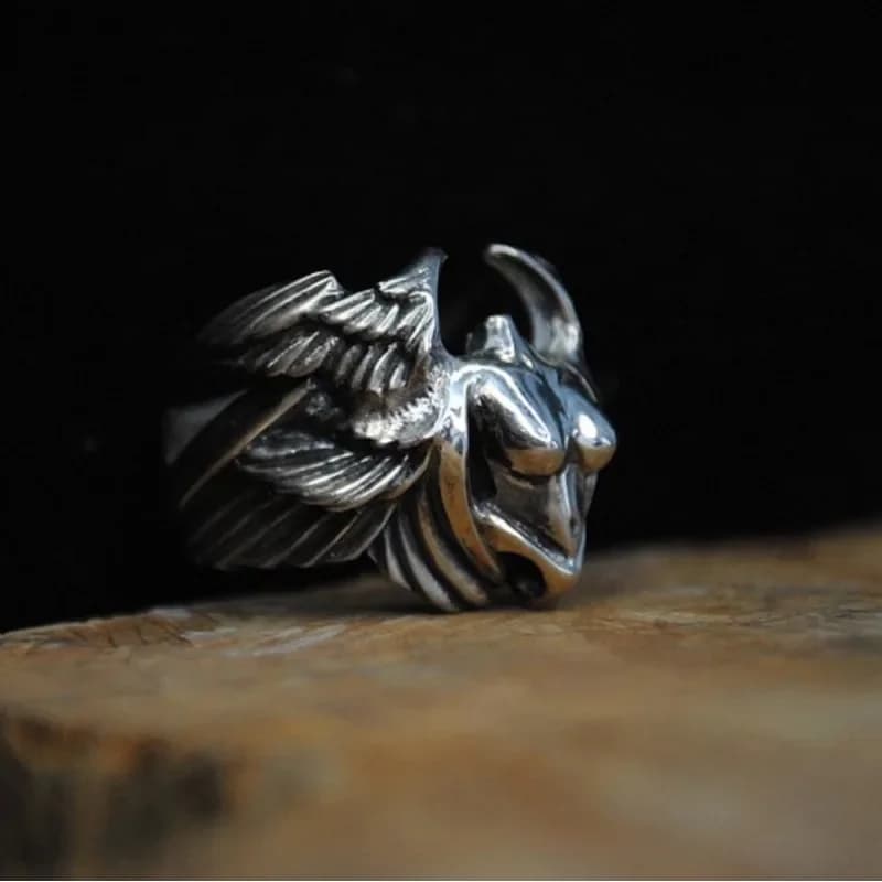 2023 New Vintage Angel Wings Y2K Giovanna d'Arco Anello da donna semplice Regalo per feste di compleanno Gioielli di lusso leggeri e creativi